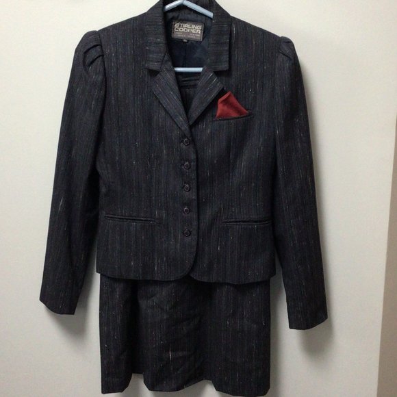 Stirling Cooper Dresses & Skirts - Stirling Cooper - Vintage Navy blue skirt & jacket suit with red & white threads